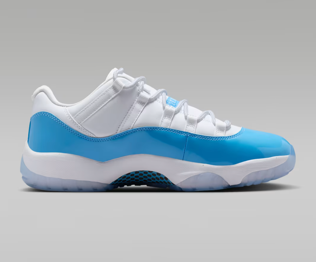 Jordan 11 retro low University Blue
