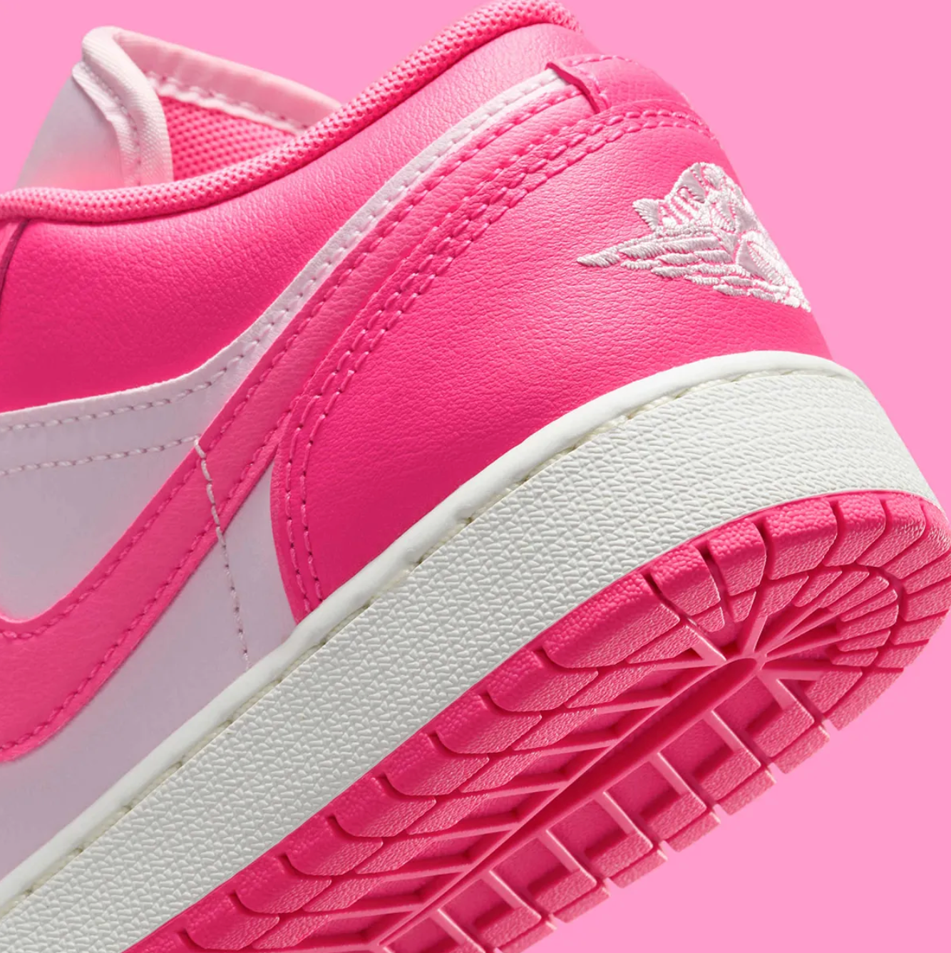 Jordan 1 Low Valentine’s Day (GS)