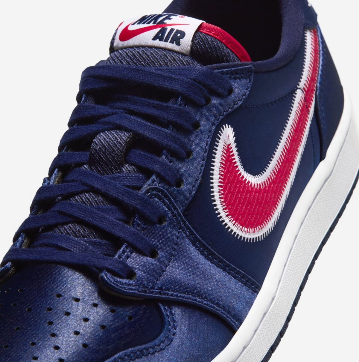 Jordan 1 Low Howard